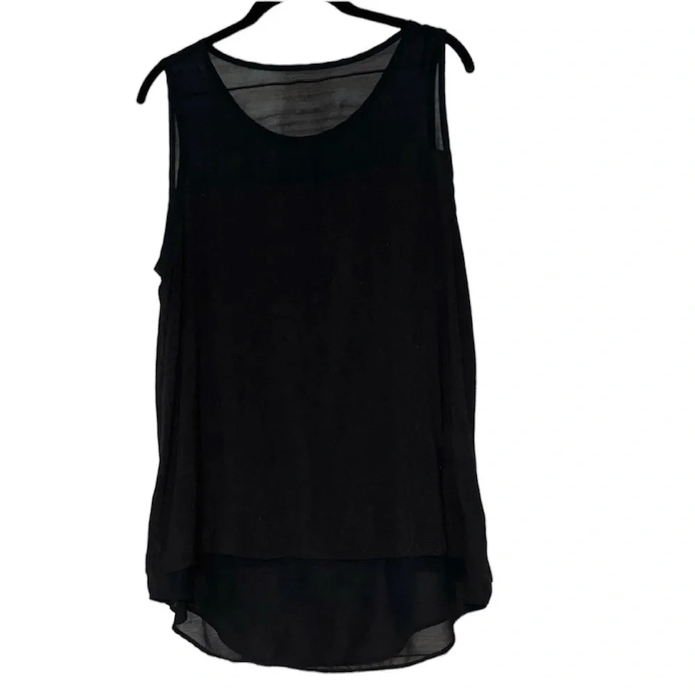 Sleeveless Top in black size L by Attention - Picture 1 of 9